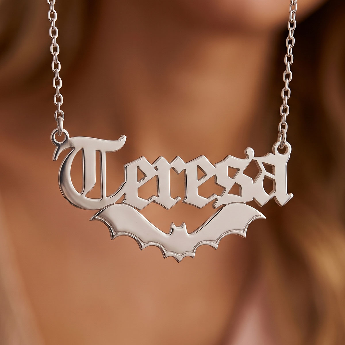 Cosplay Bat Prop - Kalung Baja Tahan Karat Nama Kustom